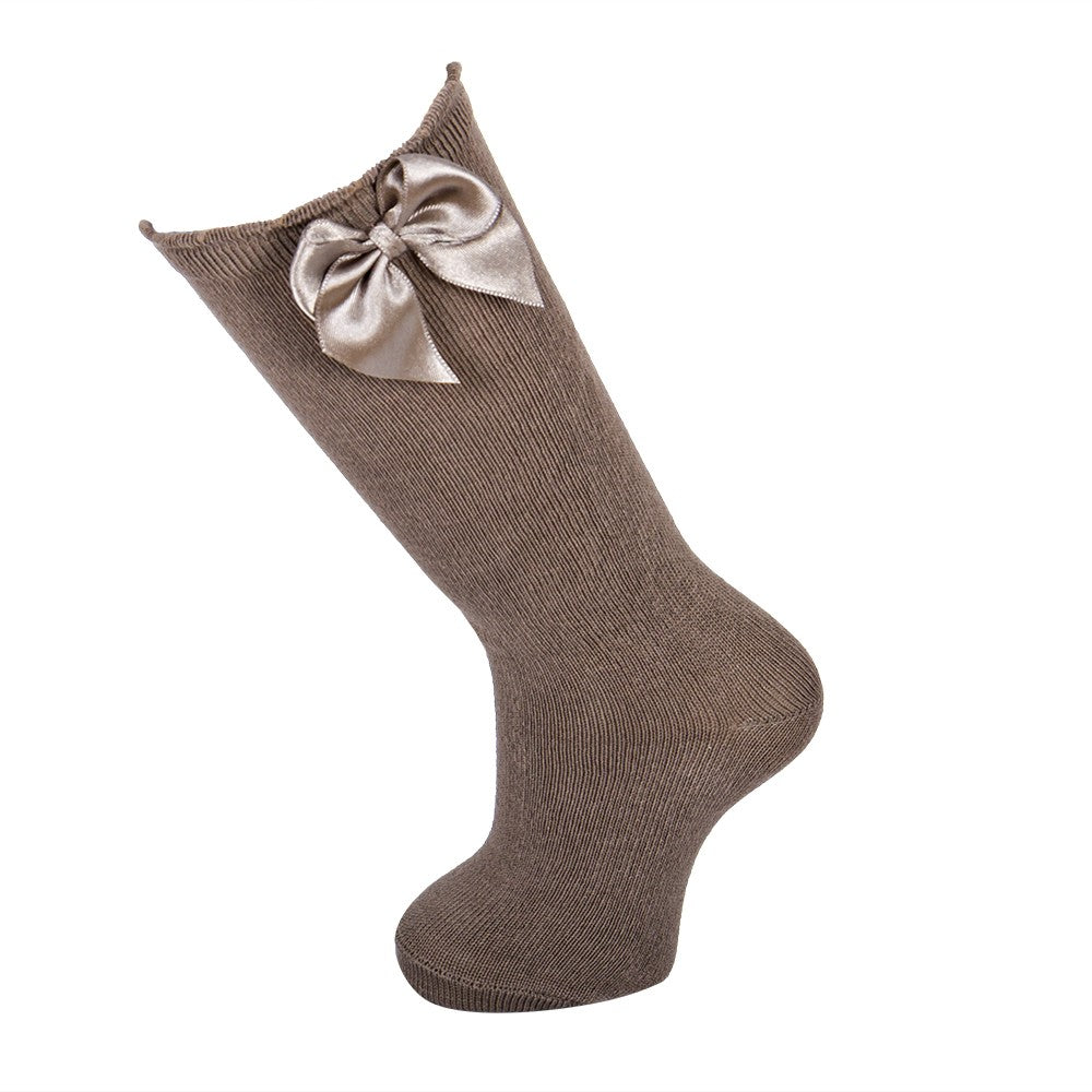4246 CALCETÍN ALTO CON LAZO 051-Marrón Claro
