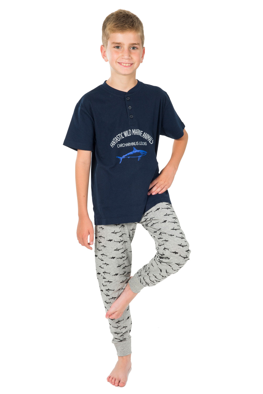 PIJAMA PANTALÓN LARGO Y MANGA CORTA TIBURONES Marino