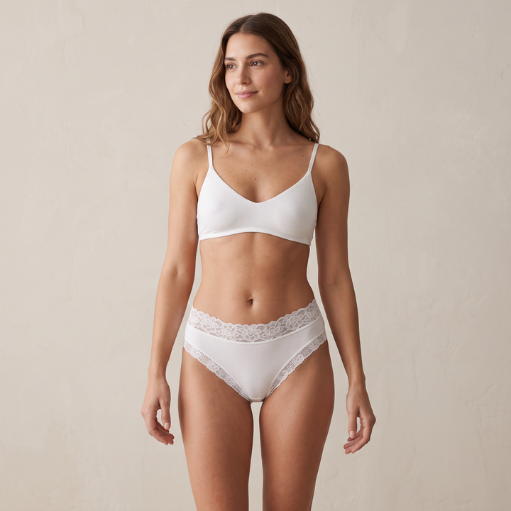5635 BRAGA CON PUNTILLA EN CINTURA Y PIERNAS SIN COSTURAS