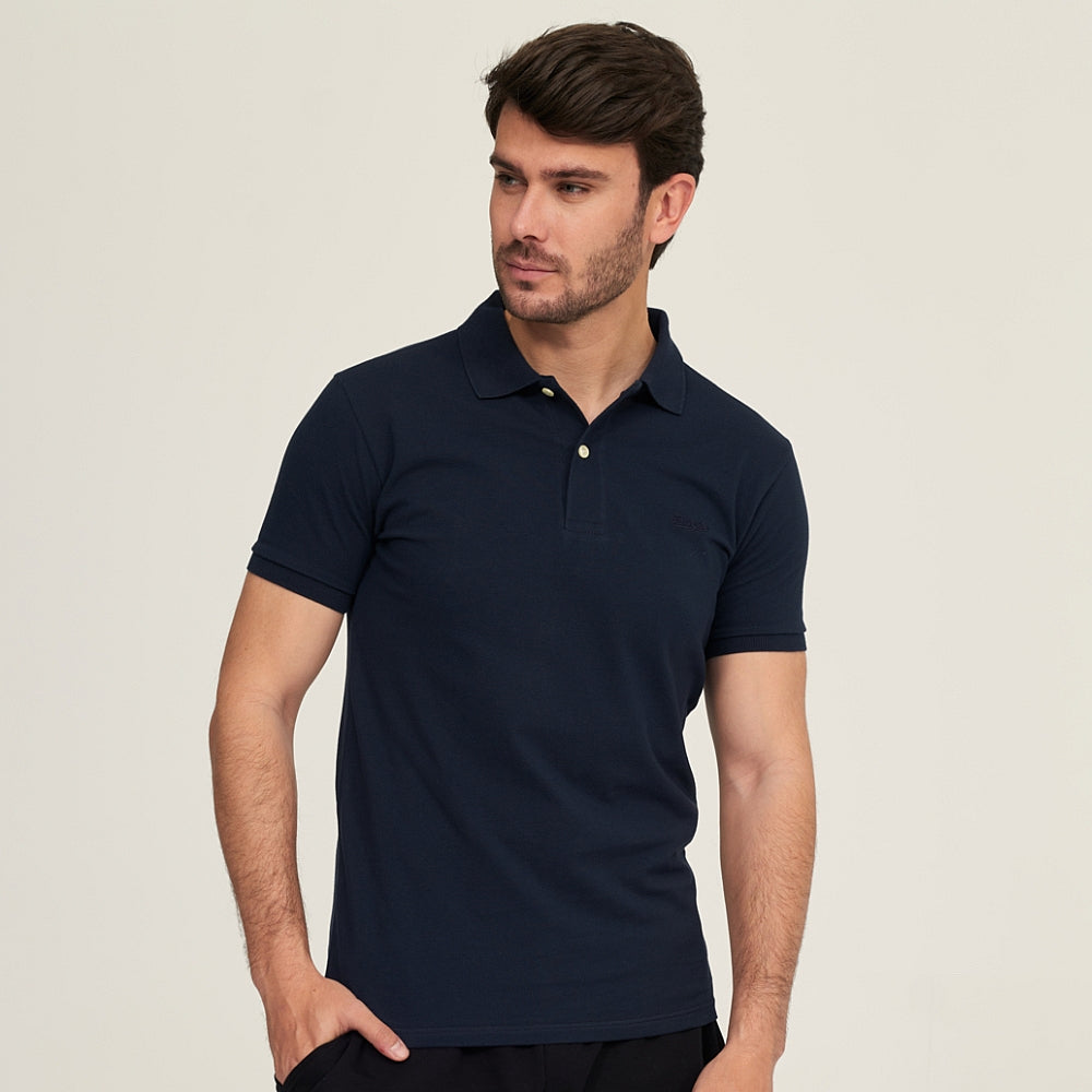 7589 POLO PIQUÉ CON PUÑO. CORTE AJUSTADO 039-Marino