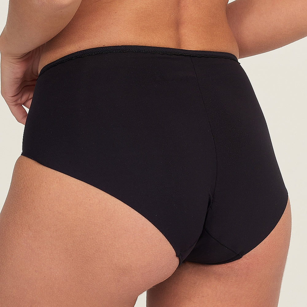 5632 BRAGA NO MARCA. CORTADO AL LÁSER