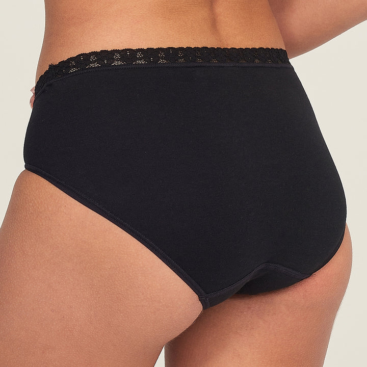 5634 BRAGA CON PUNTILLA EN CINTURA SIN COSTURAS