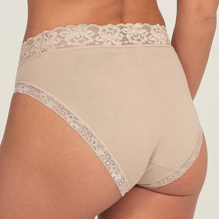 5635 BRAGA CON PUNTILLA EN CINTURA Y PIERNAS SIN COSTURAS