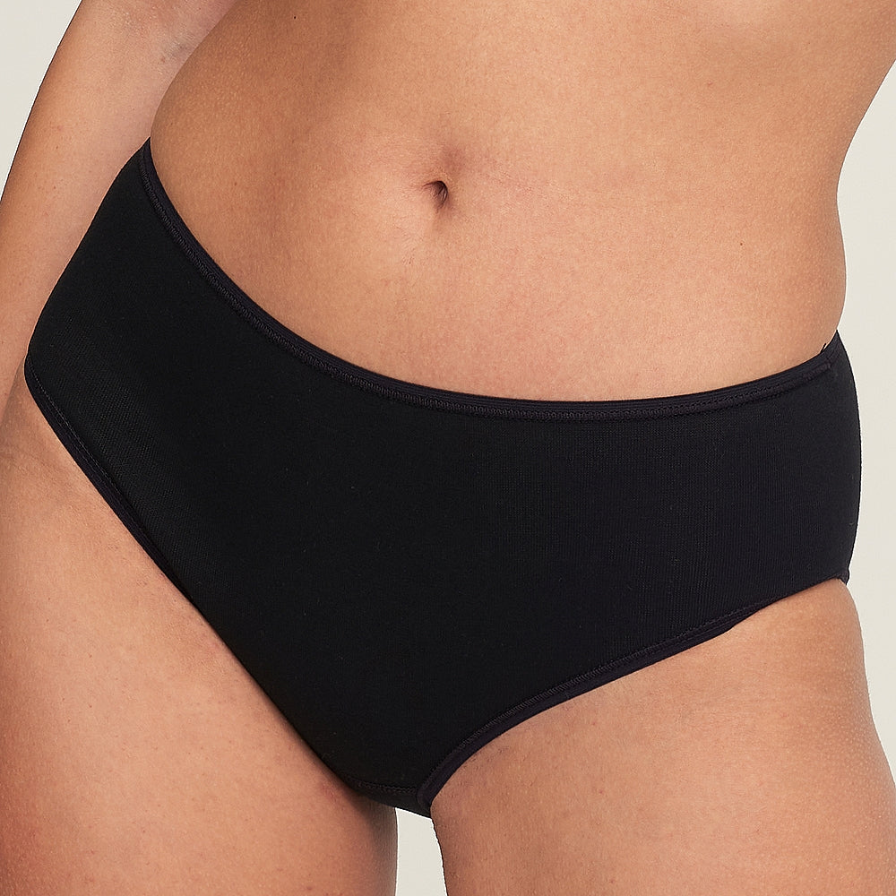 5747 BRAGA BÁSICA SIN COSTURAS 009-Negro