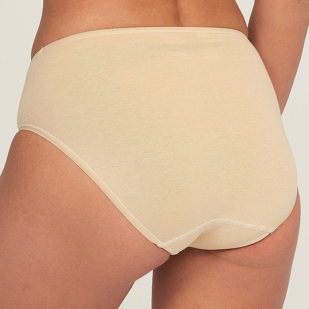 5747 BRAGA BÁSICA SIN COSTURAS