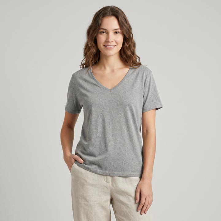 7834b CAMISETA MANGA CORTA ANCHA . CUELLO V - MUJER - Nina Ferry's
