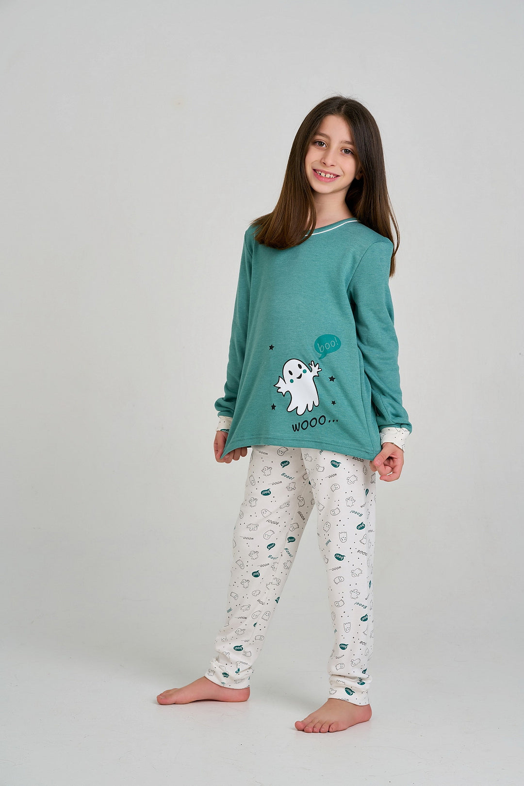 PIJAMA AFELPADO FANTASMAS DE NIÑA Verde