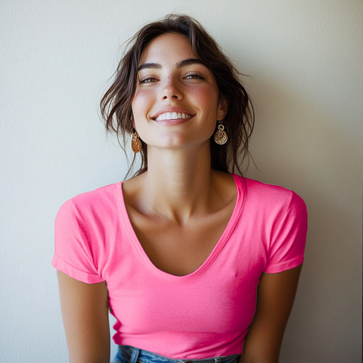 7825 CAMISETA MANGA CORTA CUELLO V DELANTE Y DETRÁS